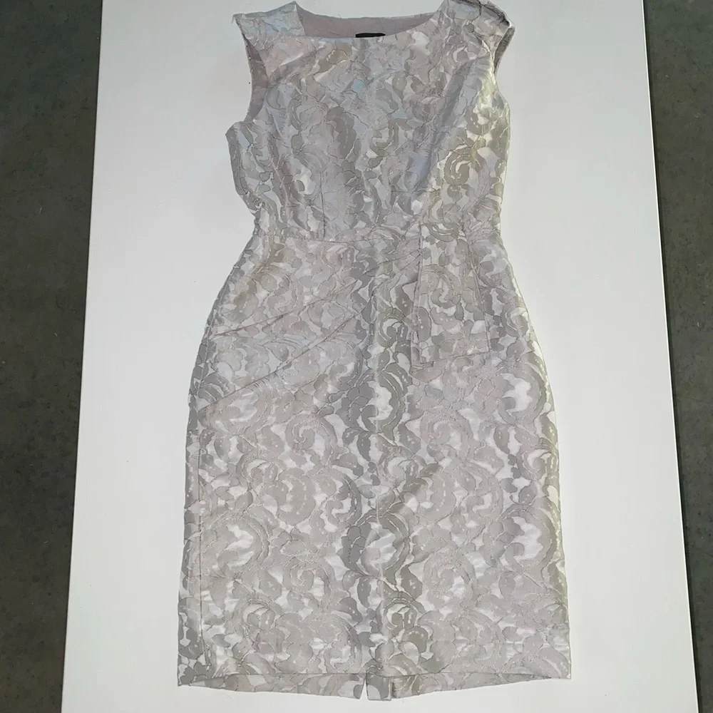 Adrianna Papell Sleeveless Cocktail Dress Floral Embroidered Sheath Pattern - Picture 10 of 10